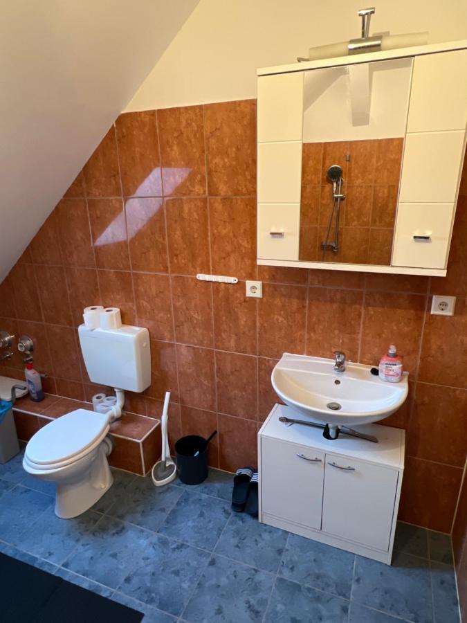 43 Guest house